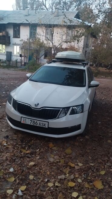 машиналар: Skoda Octavia: 2018 г., 1.4 л, Автомат, Бензин, Универсал