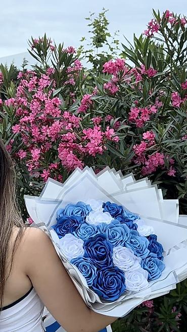 флорист: Məhsul: Gül buketləri (süni sabun güllər) Təsvir: - Müxtəlif — 2