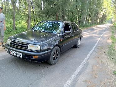 e53 amg: Volkswagen Vento: 1994 г., 1.8 л, Механика, Бензин, Седан — 10