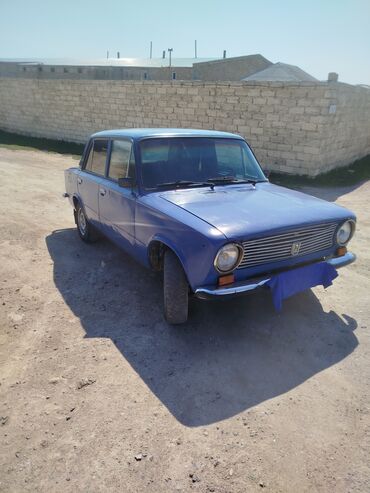 VAZ (LADA): VAZ 2101 “Jiquli” sedan, mavi rəng. - Kuzov: 4 qapılı, xrom ön və arxa — 7