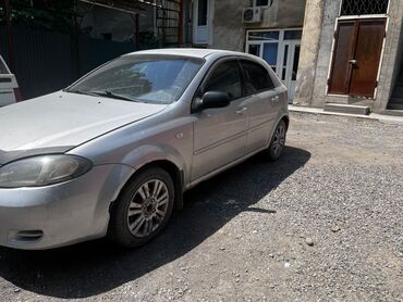 Chevrolet: Chevrolet Lacetti: 2006 г., 1.4 л, Механика, Бензин, Хэтчбэк