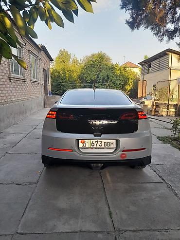 spark 1: Chevrolet Volt: 2012 г., 1.4 л, Автомат, Гибрид, Хэтчбэк — 3