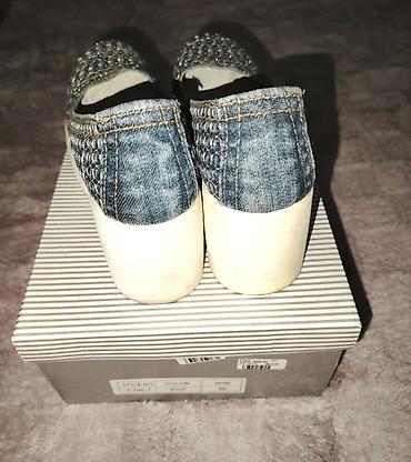 calvin klein patike bele: Adidas Ženske platforme sa debelim žljebljenim đonom - Model: C195-1 — 4