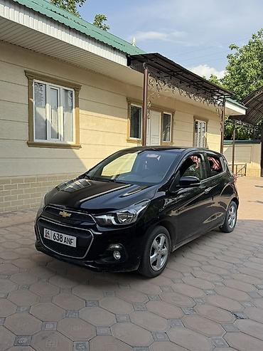 Chevrolet: Chevrolet Spark: 2017 г., 1 л, Автомат, Бензин, Хэтчбэк — 2