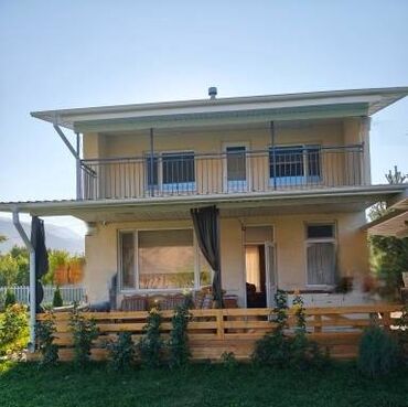 дом этажка: Дача, 60 м², 3 комнаты, Агентство недвижимости, Евроремонт