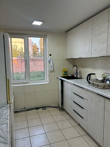 Долгосрочная аренда комнат: 80 м² — 10