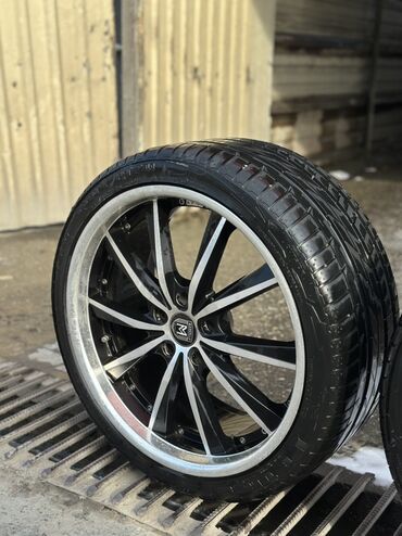 Disk təkərlər: Disk təkər 235 / 35 / R 20, 5 Boltlu — 2