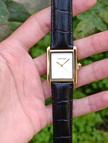 qizil halqa qolbaqlar: Новый, Наручные часы, Cartier, цвет - Черный