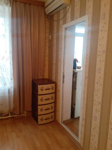 Köhnə tikili: Bakı, 3 otaqlı, Köhnə tikili, m. Həzi Aslanov, 55 kv. m — 3