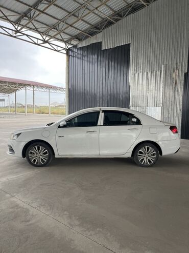 Geely: Geely Emgrand GL: 2019 г., Электромобиль, Седан — 3