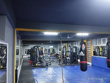 split kondisioner: Fitnes zalı və istirahət zonası Xidmət: - Güc məşqləri, bodibildinq — 9