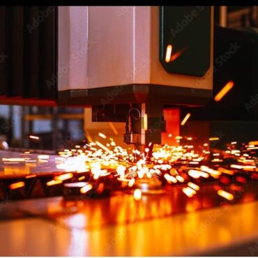 lazer kəsim avadanlığı: CNC metal lazer avadanlığında 0.5mm-100 mm-ə qədər qalınlıqda qara