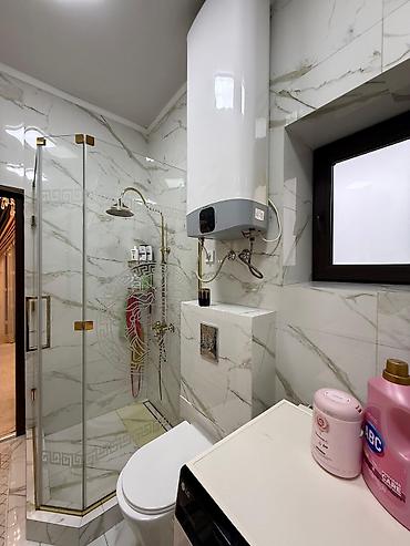 Продажа коттеджей и домов: 🏡 Продается шикарный дом в районе Парка Боталиева! 📍 Локация: ул — 9