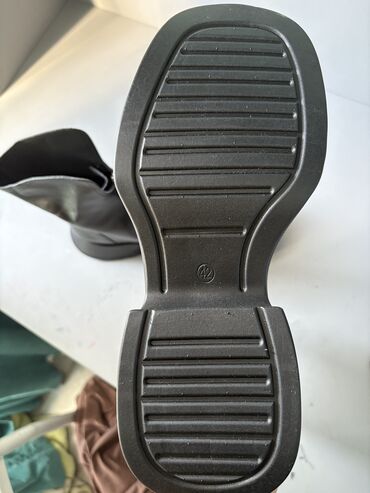 Другая женская обувь: Обувь деми заказ с китая, не подошел размер. Новые, продаю по цене — 9