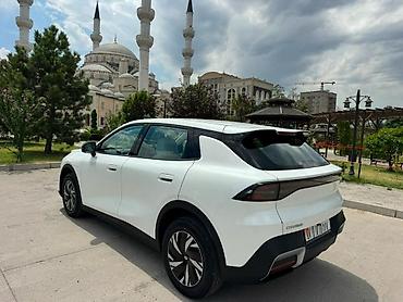 современный: Changan Qiyuan Q05: 2026 г., 0.1 л, Автомат, Электромобиль, Кроссовер — 2