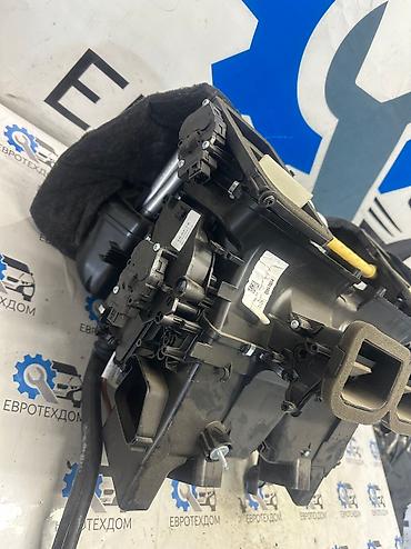 g comp: Корпус Печки Mercedes W212, пробег 24000 км. 
Артикул: 50595 — 6