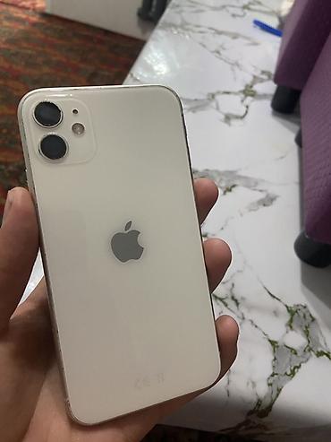 kindle 12: IPhone 11, Б/у, 64 ГБ, Белый, Защитное стекло, Чехол, 68 % — 2