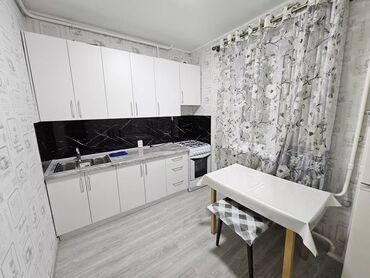 квартира бишкек ахунбаева: 1 бөлмө, Кыймылсыз мүлк агенттиги, Чогуу жашоосу жок, Толугу менен эмереги бар