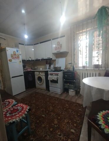 Продажа домов: Полдома, 50 м², 3 комнаты, Риэлтор, Косметический ремонт at lalafo.kg — 7 Продажа домов: Полдома, 50 м², 3 комнаты, Риэлтор, Косметический ремонт — 7