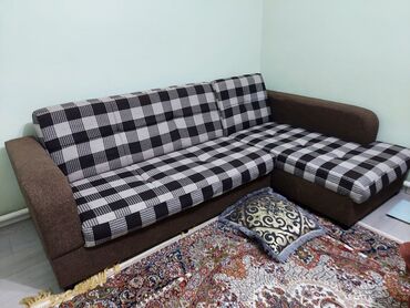 угловой диван с креслами: Бурчу бар диван, Жастыктар менен