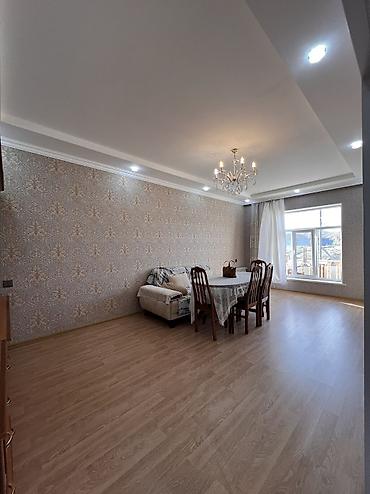 ağdaşda ev: 4 otaqlı, 120 kv. m — 6