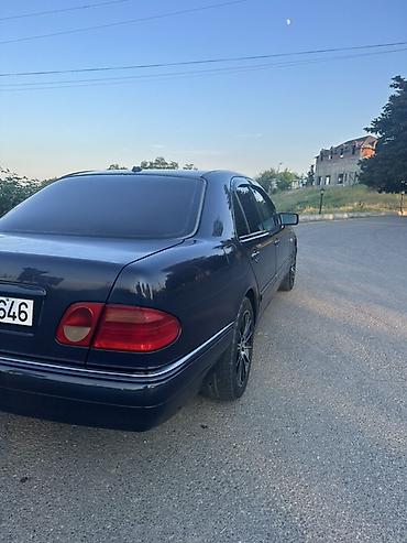 фольксваген пассат 1: Mercedes-Benz E-Class: 2.4 л | 1998 г. Седан — 3