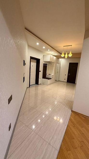 ev alqi satqsi: İcarəyə verilir 2 otaqlı yeni tikili 90 m², 20 Yanvar m. Kateqoriya — 3