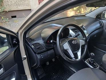 king tony: Hyundai Solaris: 2011 г., 1.6 л, Механика, Бензин, Седан — 4
