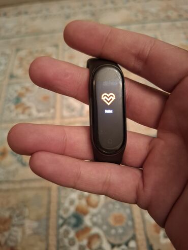 Smart saatlar: İşlənmiş, Smart saat, Sensor ekran, rəng - Qara