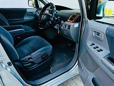 тайота в: Toyota Voxy: 2004 г., 2 л, Автомат, Бензин, Минивэн — 7
