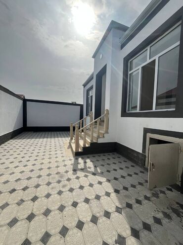 Həyət evləri və villaların satışı: Məmmədli 3 otaqlı, 95 kv. m, Kredit yoxdur, Yeni təmirli