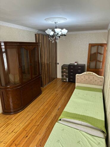 Köhnə tikili: Bakı, Zabrat, 3 otaqlı, Köhnə tikili, 65 kv. m — 2