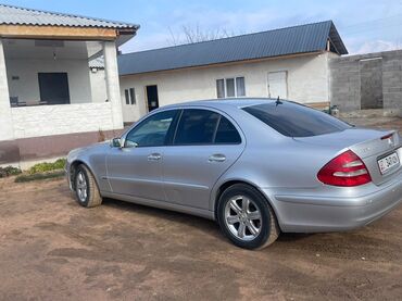 Mercedes-Benz: Mercedes-Benz E-Class: 2002 г., 2.6 л, Автомат, Бензин, Седан — 4