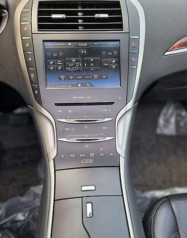 Lincoln: Lincoln MKZ: 2 l | 2014 il 170000 km Sedan — 13