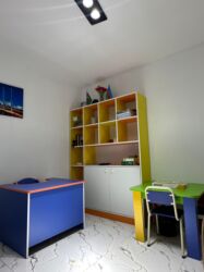 1 kub taxta qiymeti: Rəf satılır
Hündürlüyü 1.80
Eni 2 metr