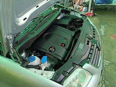 Volkswagen: Volkswagen Touran: 2003 г., 1.6 л, Механика, Бензин, Минивэн — 5