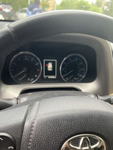 Toyota: Toyota RAV4: 2017 г., 2.5 л, Автомат, Бензин, Кроссовер — 4