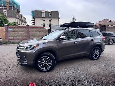 делать: Toyota Highlander: 2018 г., 3.5 л, Автомат, Бензин, Внедорожник — 2
