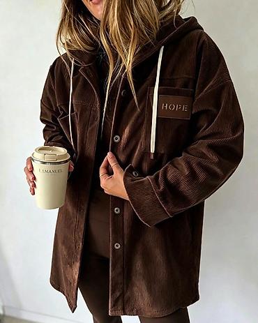 Ostale jakne, kaputi, prsluci: Jaknice: 2.900 dinara
S M L XL — 3