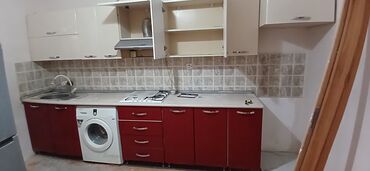 mətbəx çanaği (moyka): Yaxşı vəziyyətdədir. 3.80×60 . aspirator və qaz üstündə verilir