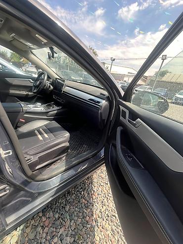 byd e1: BYD Qin: 2019 г., 1.5 л, Автомат, Бензин, Седан — 5