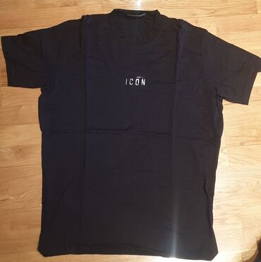 dsquared2 bermude: Short sleeves T-shirt, L (EU 52), XL (EU 54), Dsquared2, color - Black, Cotton