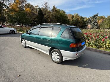 машины за 4000 долларов: Toyota Ipsum: 1996 г., 3 л, Автомат, Газ, Вэн/Минивэн