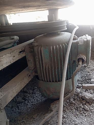 Производство пескоблоков: Гидравлический вибропресс для изготовления стеновых блоков Описание — 20