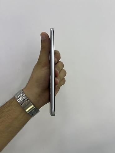 Мобильные телефоны и аксессуары: Infinix Hot 60 Pro+, 256 ГБ, цвет - Серебристый, Сенсорный — 8