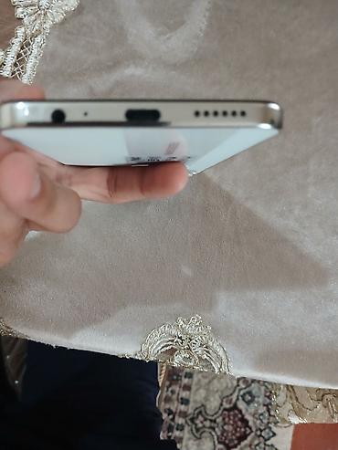 ucuz telefon aksesuarları: Tecno Spark 30 Pro, 256 GB, rəng - Ağ, İki sim kartlı — 1