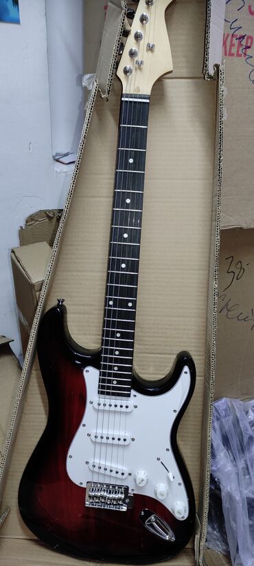 Гитары: Имеются в продаже гитары, Акустические Классическое Электро — 6