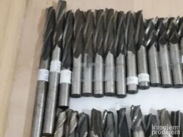 Ostali uređaji: Glodalo 10mm, 10,5mm Cena je po komadu Pre kupovine proveriti koja — 6