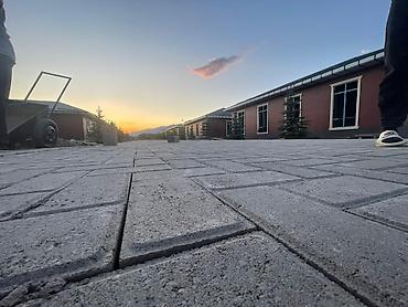 Евробрусчатка: 1.	#БрусчаткаДляТротуаровКирпич — прочность в каждом элементе — 9