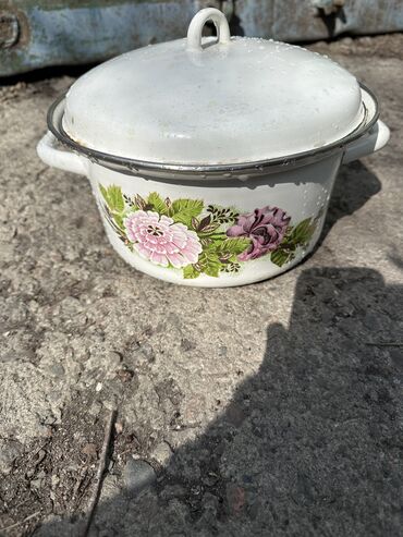 эмалированная посуда россия: Эмалированная кастрюля с крышкой